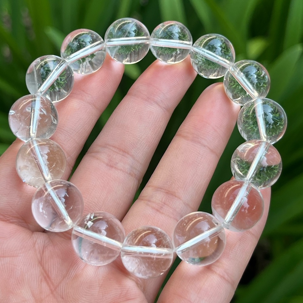 14mm stretchable‎ clear quartz bracelet